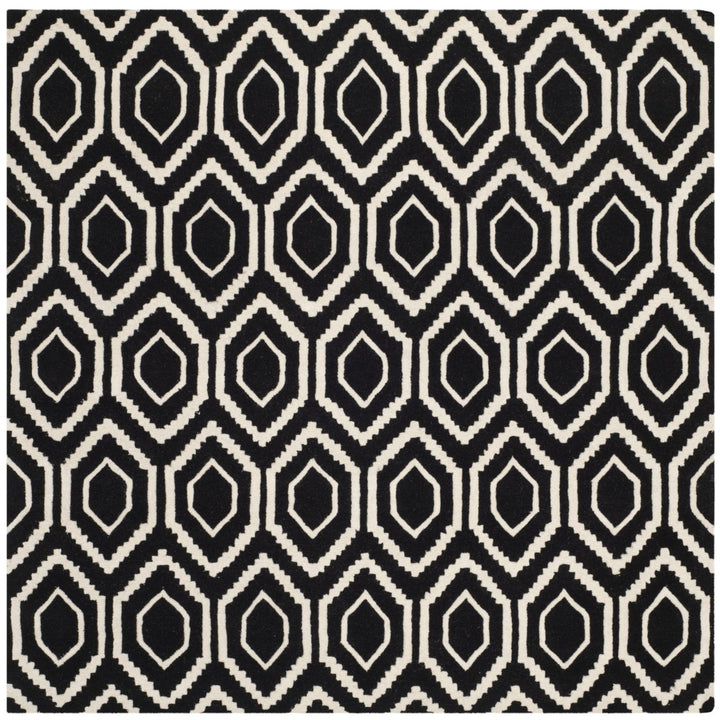 SAFAVIEH Chatham CHT731K Handmade Black / Ivory Rug Image 1