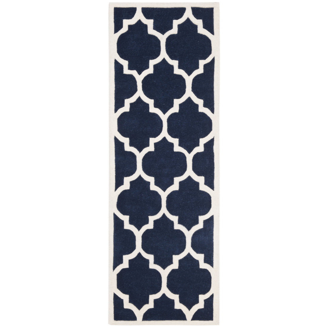 SAFAVIEH Chatham CHT733C Handmade Dark Blue / Ivory Rug Image 3