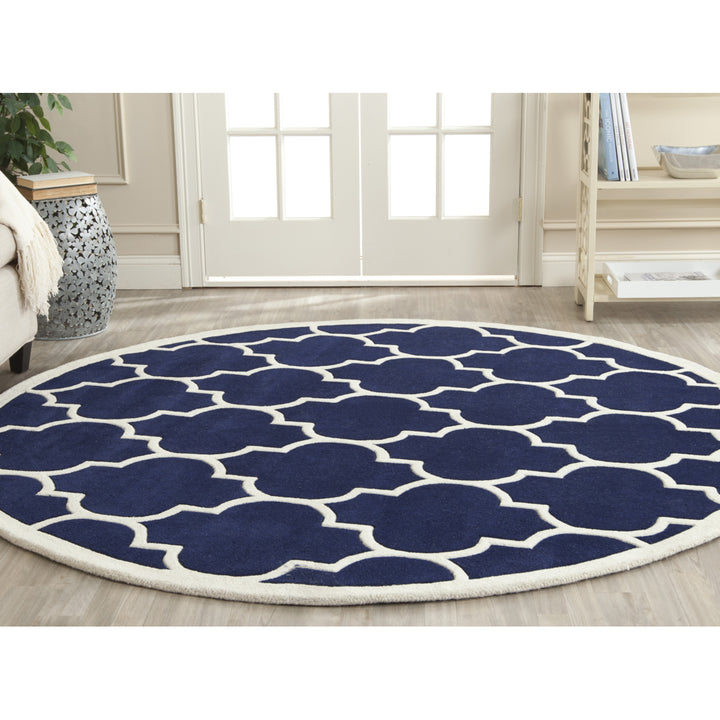 SAFAVIEH Chatham CHT733C Handmade Dark Blue / Ivory Rug Image 9