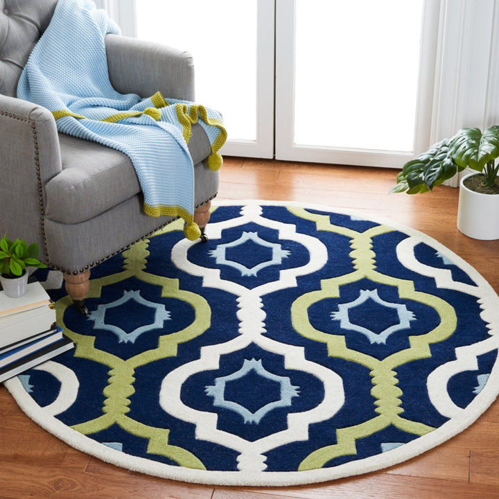 SAFAVIEH Chatham CHT747C Handmade Dark Blue / Multi Rug Image 9