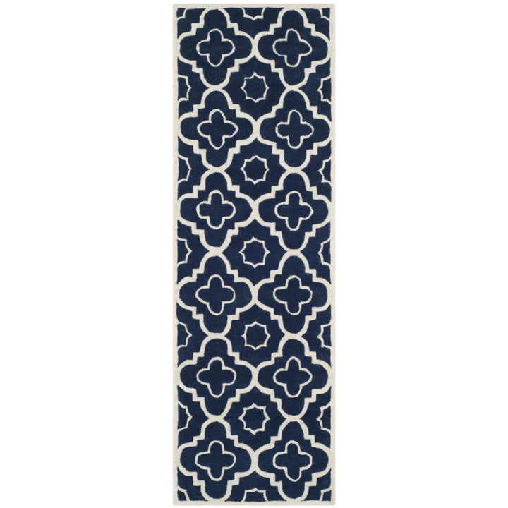 SAFAVIEH Chatham CHT750C Handmade Dark Blue / Ivory Rug Image 5