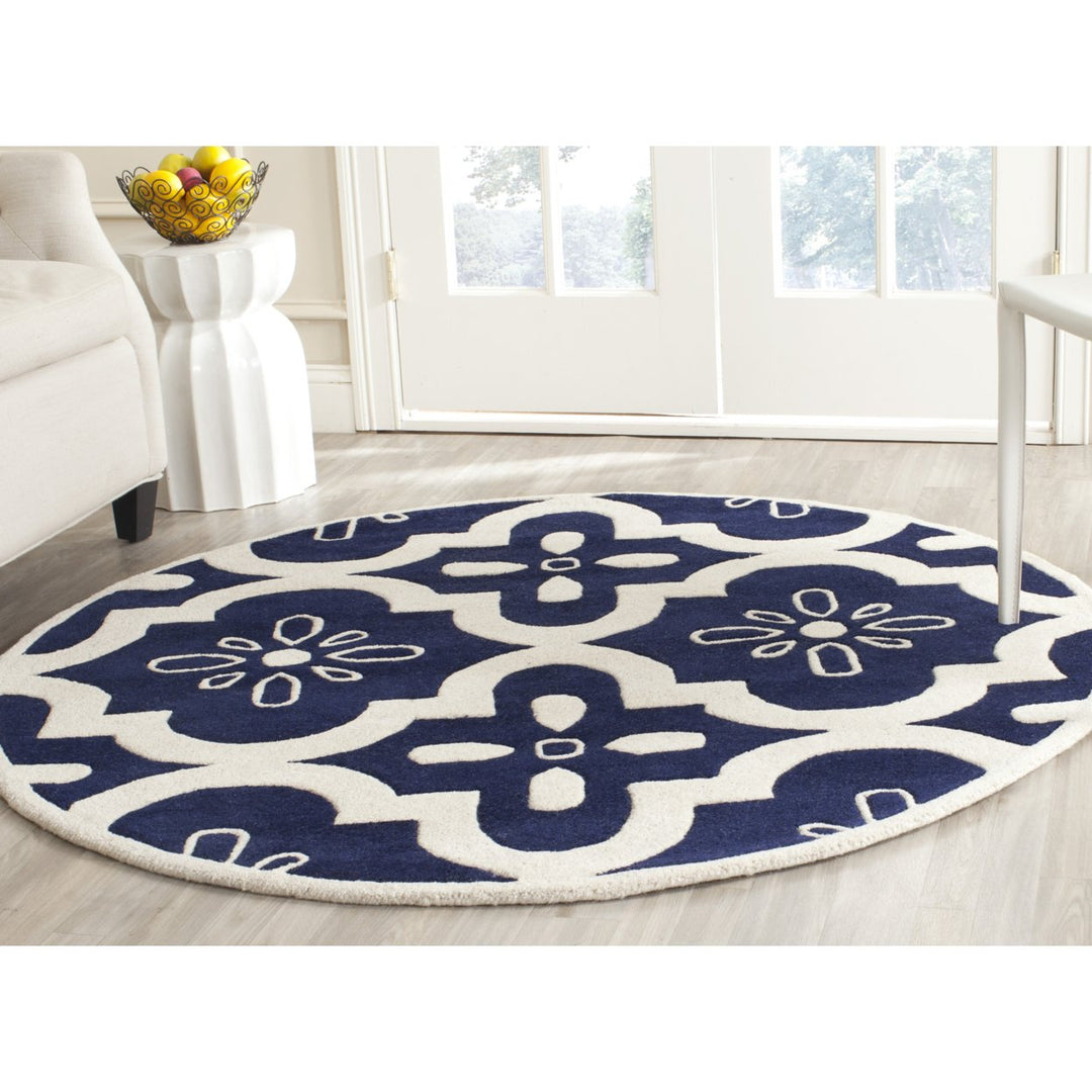 SAFAVIEH Chatham CHT751C Handmade Dark Blue / Ivory Rug Image 2