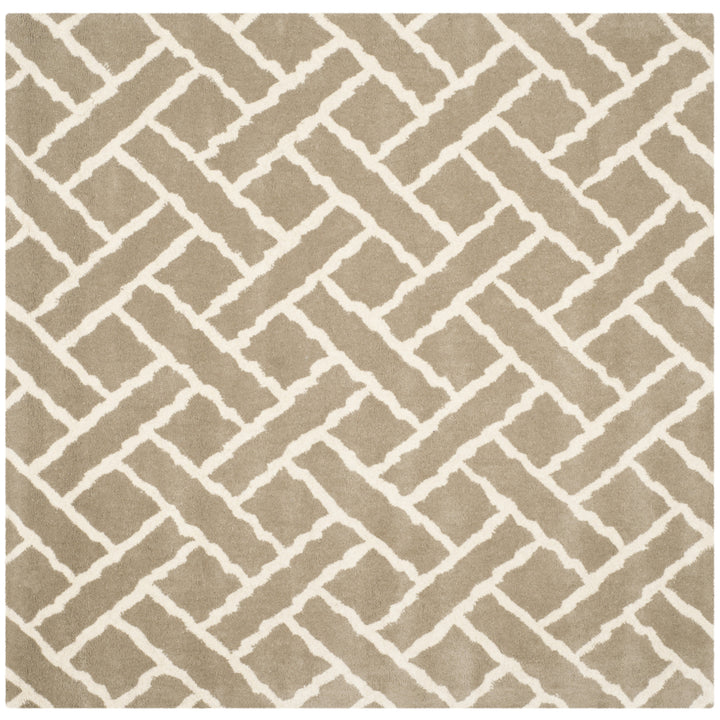 SAFAVIEH Chatham CHT757H Handmade Beige / Ivory Rug Image 6