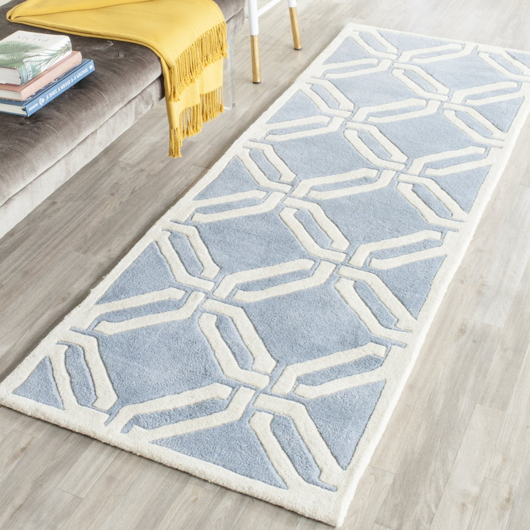 SAFAVIEH Chatham CHT763B Handmade Blue / Ivory Rug Image 3