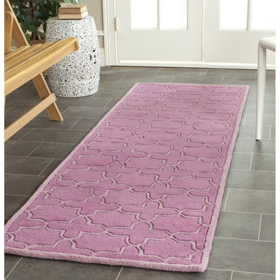 SAFAVIEH Chatham Collection CHT937D Handmade Pink Rug Image 3