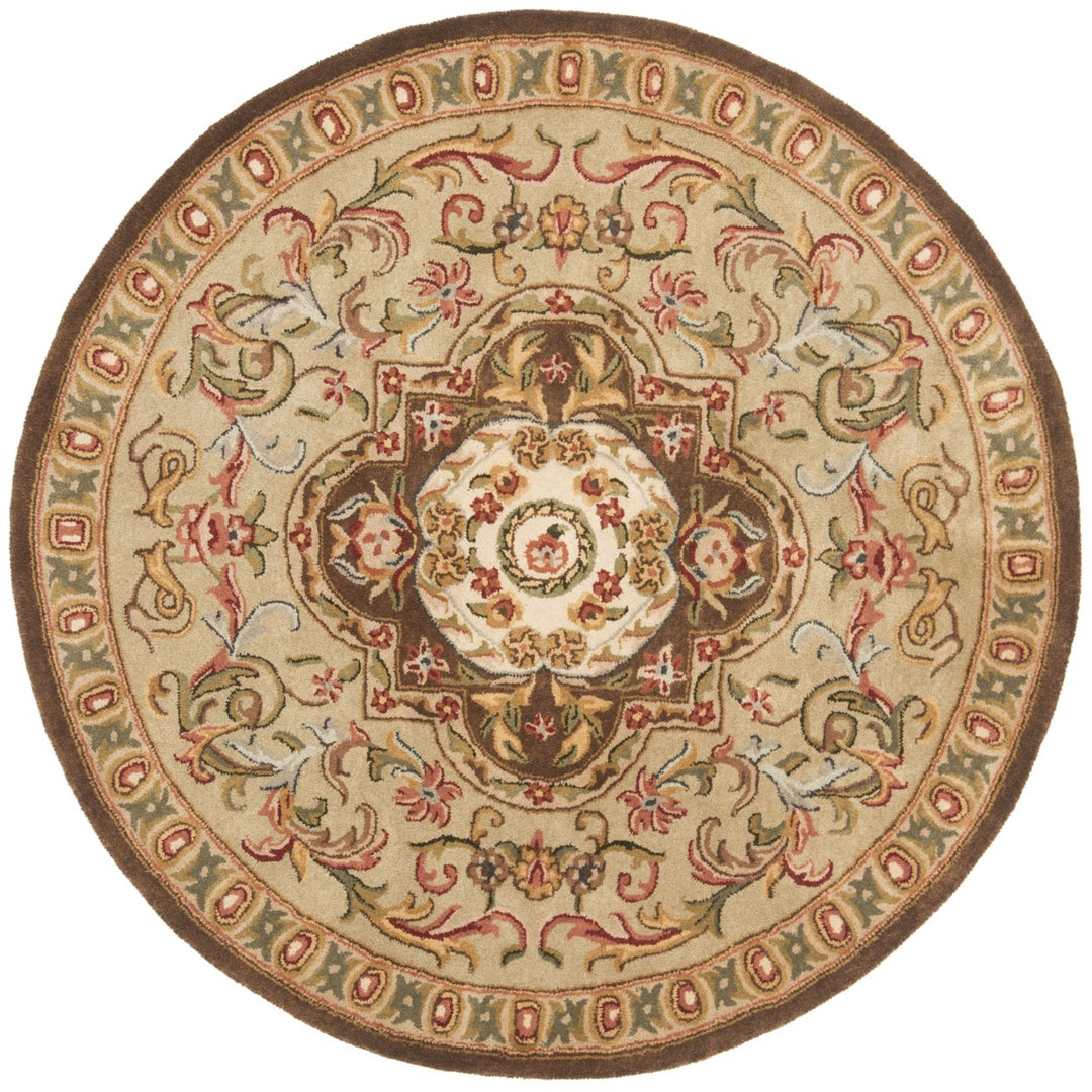 SAFAVIEH Classic CL220A Handmade Beige / Olive Rug Image 1