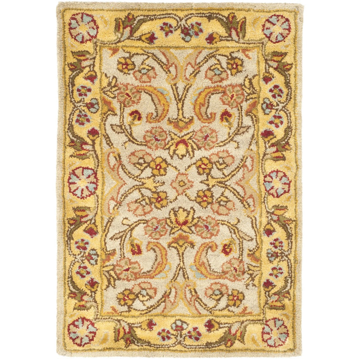 SAFAVIEH Classic CL234B Handmade Gold / Cola Rug Image 2