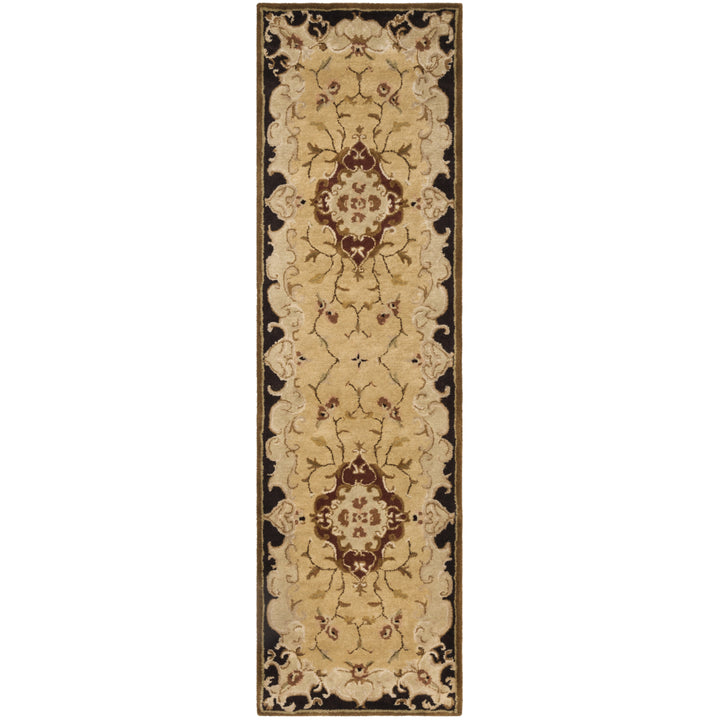 SAFAVIEH Classic CL234B Handmade Gold / Cola Rug Image 3