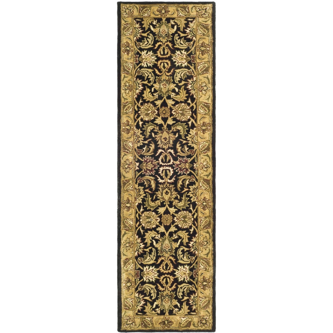 SAFAVIEH Classic CL252A Handmade Black / Gold Rug Image 4