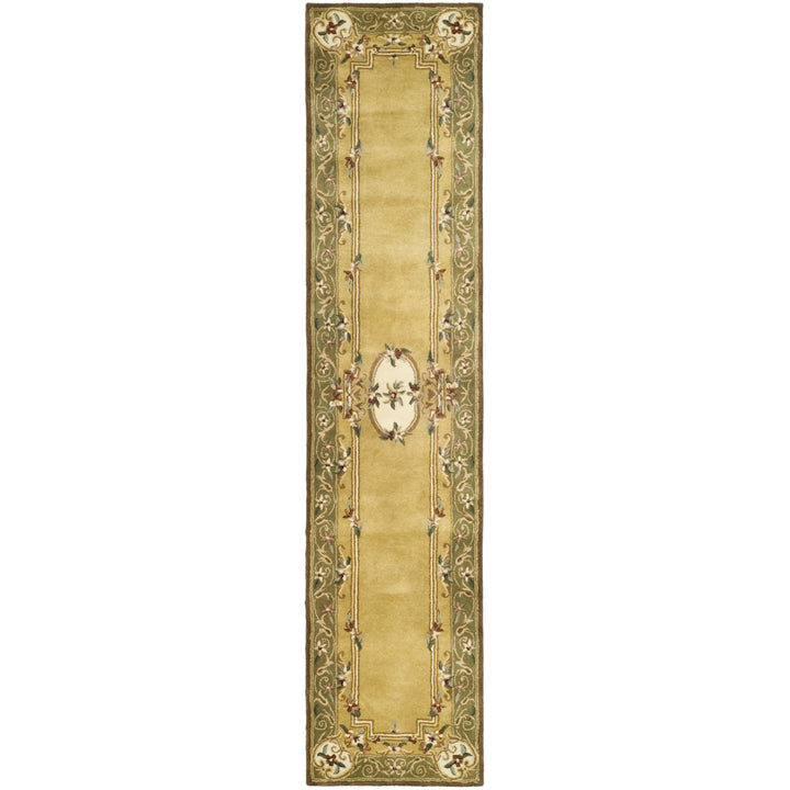 SAFAVIEH Classic CL280A Handmade Light Gold / Green Rug Image 3