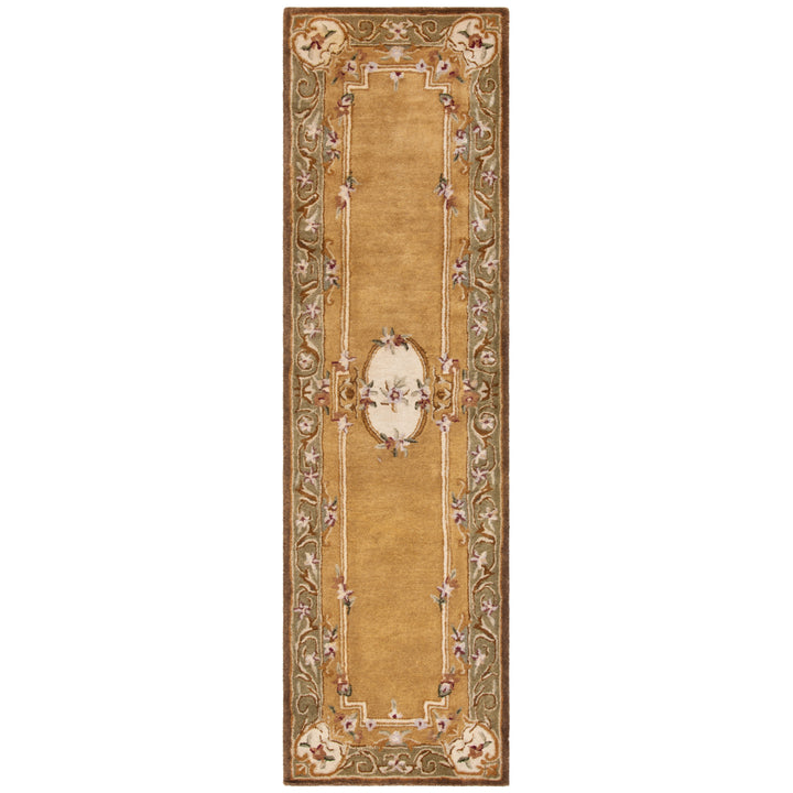 SAFAVIEH Classic CL280A Handmade Light Gold / Green Rug Image 4