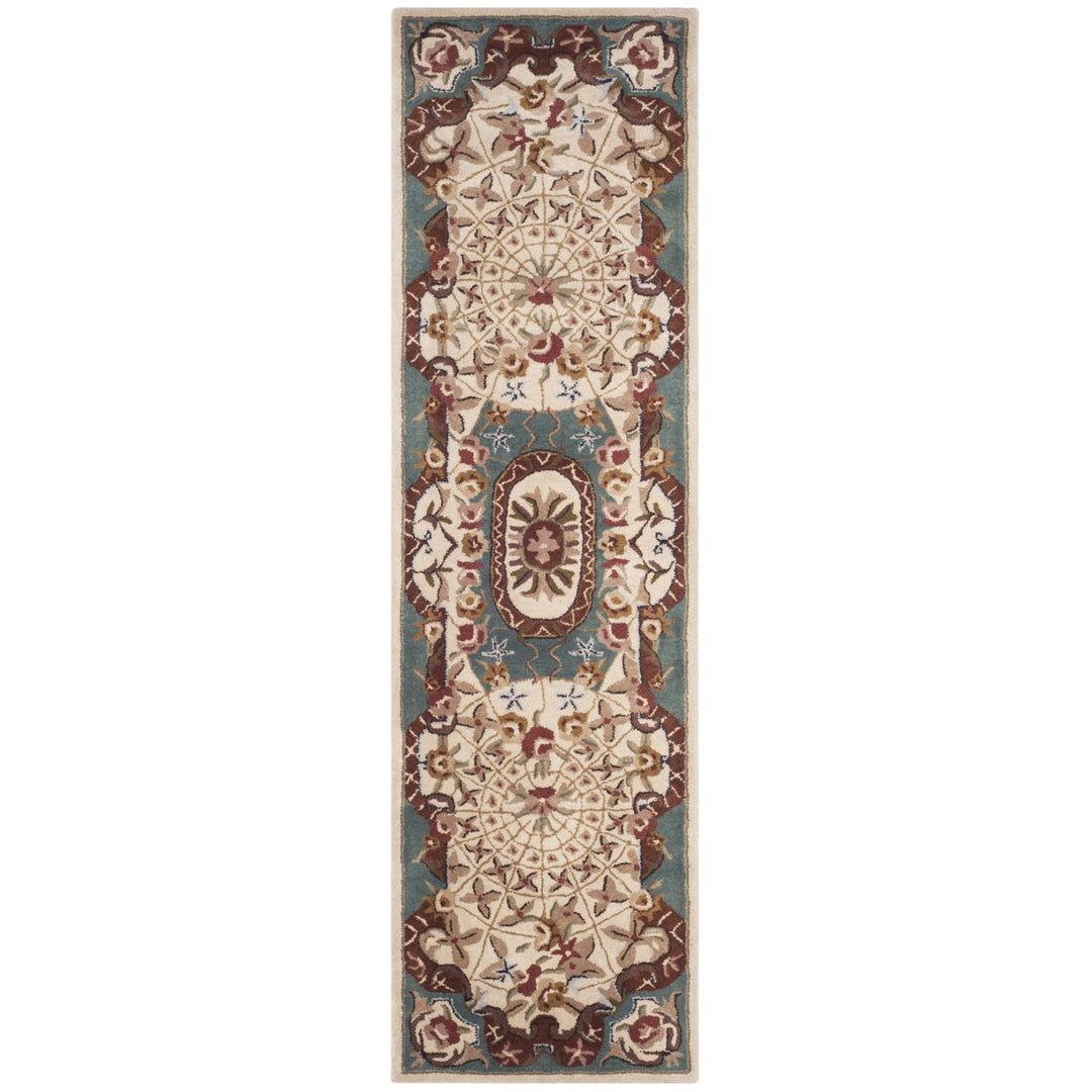 SAFAVIEH Classic CL304E Handmade Ivory / Light Blue Rug Image 1