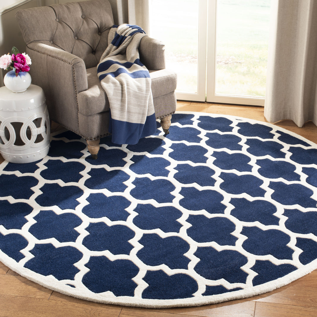 SAFAVIEH Chatham CHT734C Handmade Dark Blue / Ivory Rug Image 2