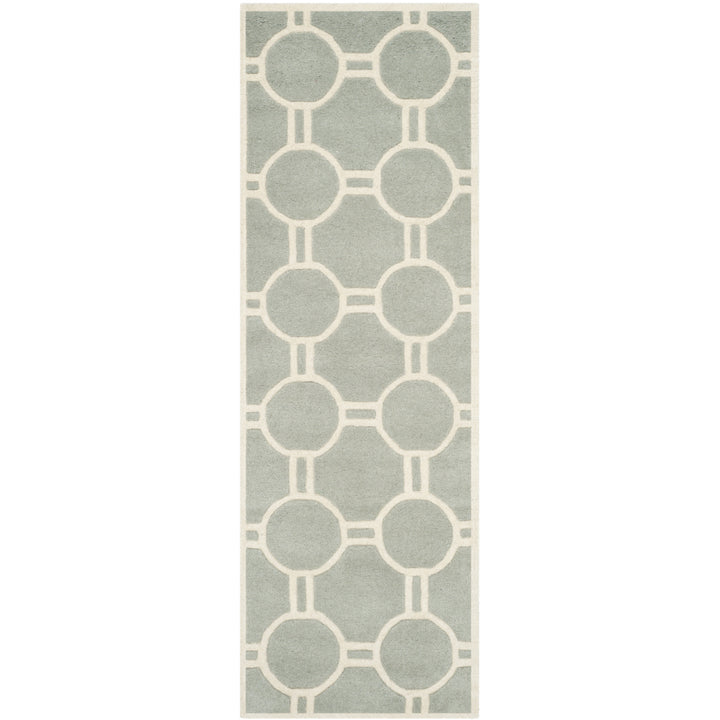 SAFAVIEH Chatham CHT739E Handmade Grey / Ivory Rug Image 5