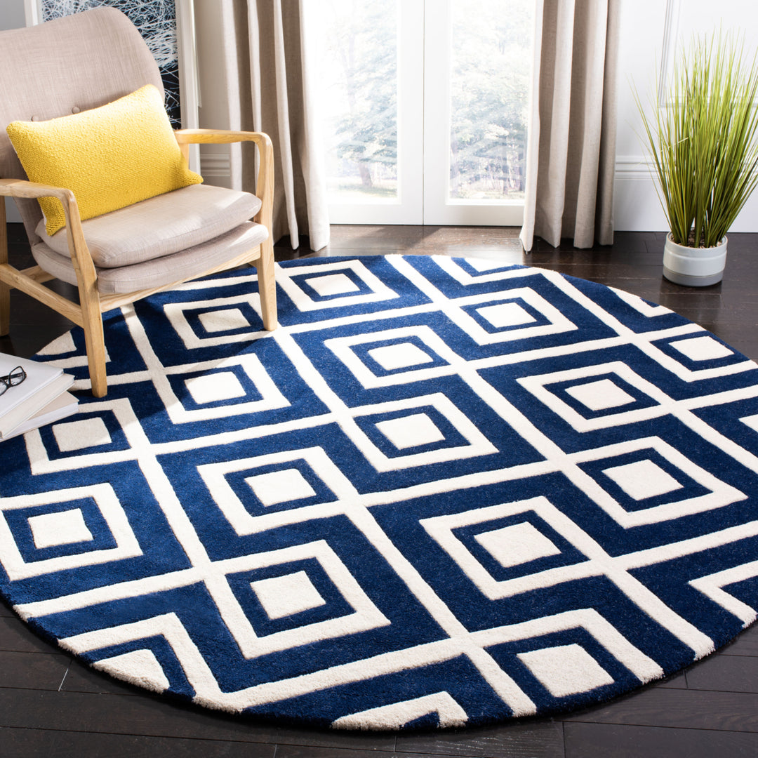 SAFAVIEH Chatham CHT742C Handmade Dark Blue / Ivory Rug Image 2