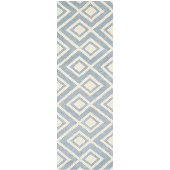 SAFAVIEH Chatham CHT742B Handmade Blue / Ivory Rug Image 5