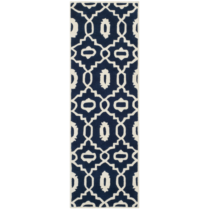 SAFAVIEH Chatham CHT745C Handmade Dark Blue / Ivory Rug Image 3