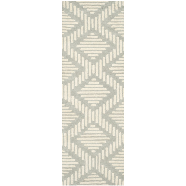 SAFAVIEH Chatham CHT744E Handmade Grey / Ivory Rug Image 5