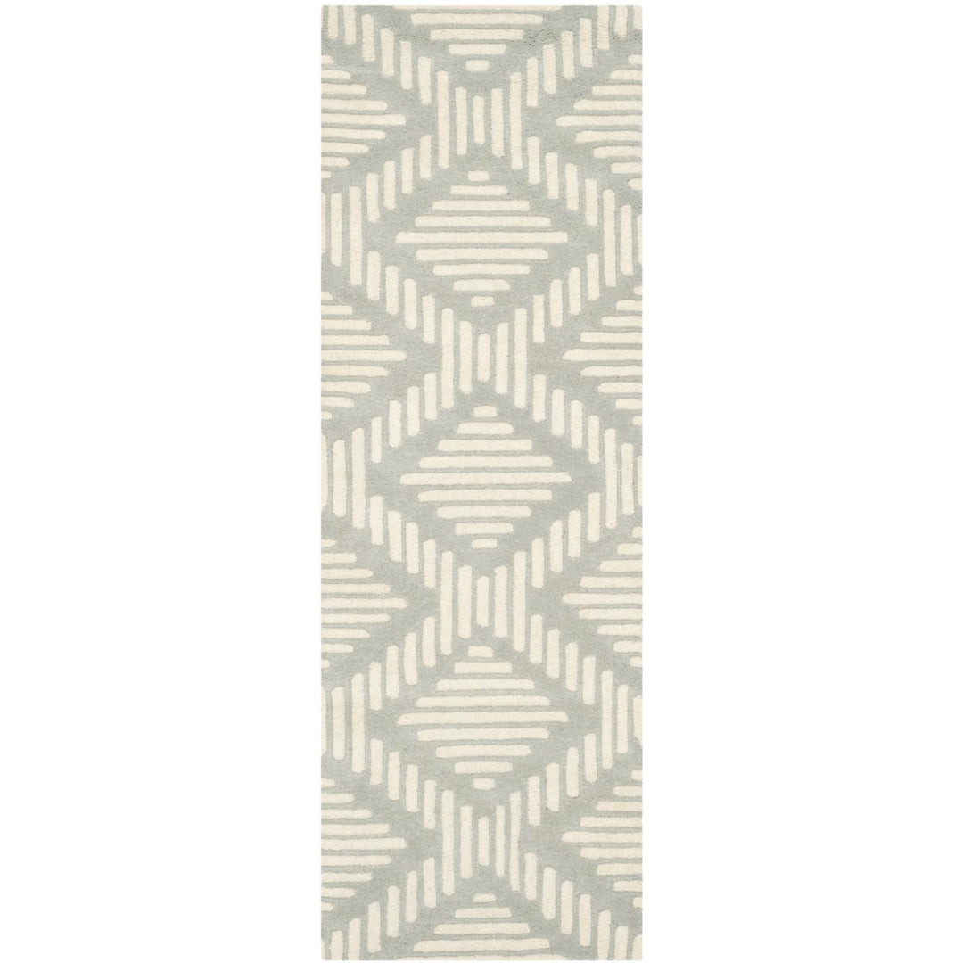 SAFAVIEH Chatham CHT744E Handmade Grey / Ivory Rug Image 1