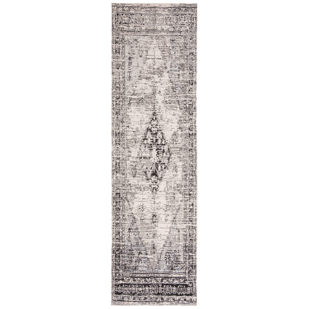 SAFAVIEH Classic Vintage Collection CLV113F Grey Rug Image 3