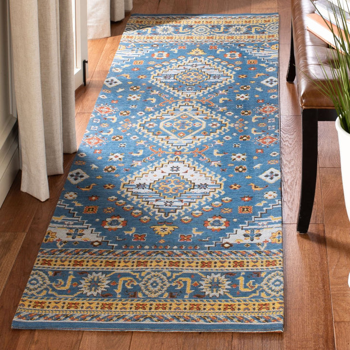 SAFAVIEH Classic Vintage CLV114M Blue / Gold Rug Image 2