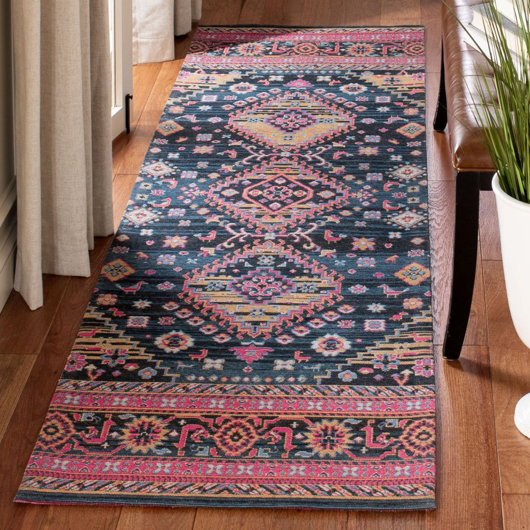 SAFAVIEH Classic Vintage CLV114N Navy / Pink Rug Image 2