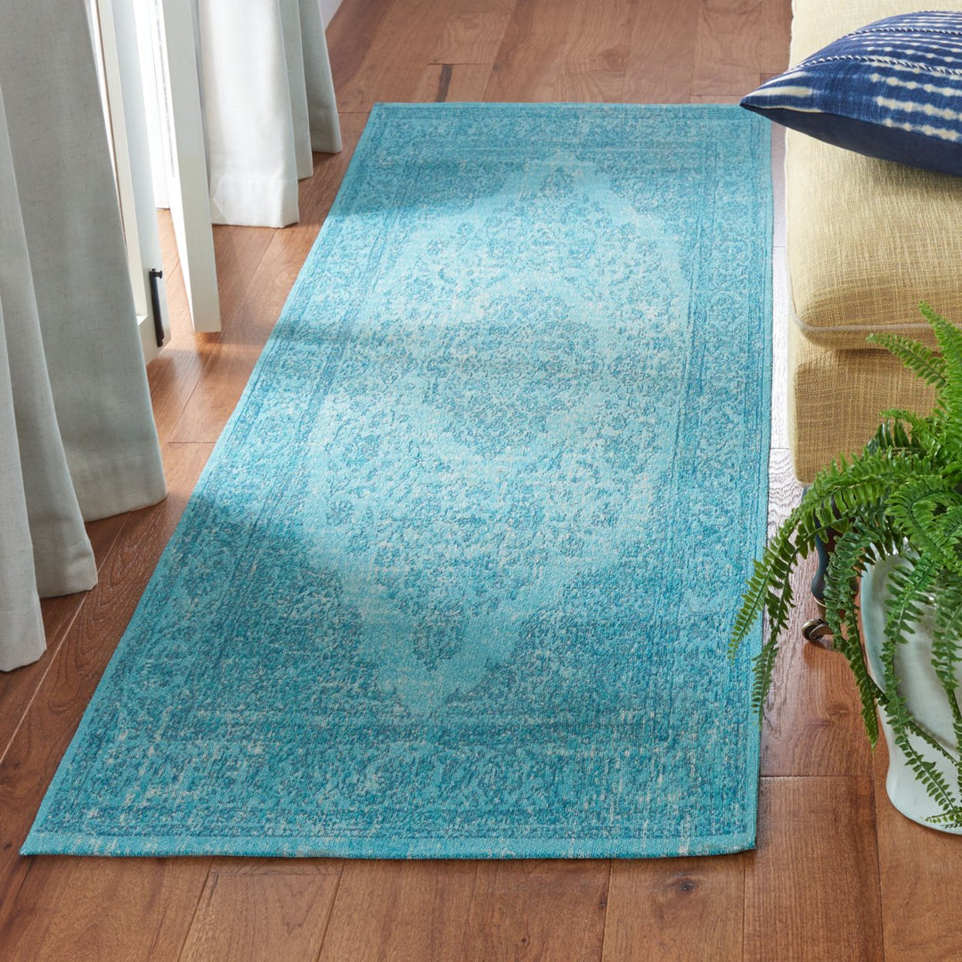 SAFAVIEH Classic Vintage Collection CLV121E Aqua Rug Image 2