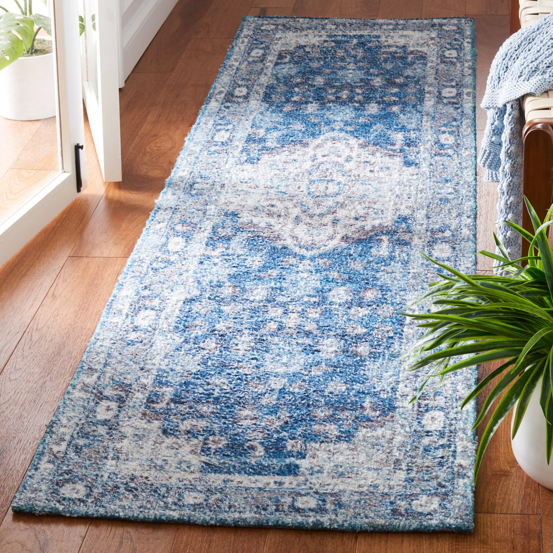 SAFAVIEH Classic Vintage CLV206M Handmade Blue /Grey Rug Image 3