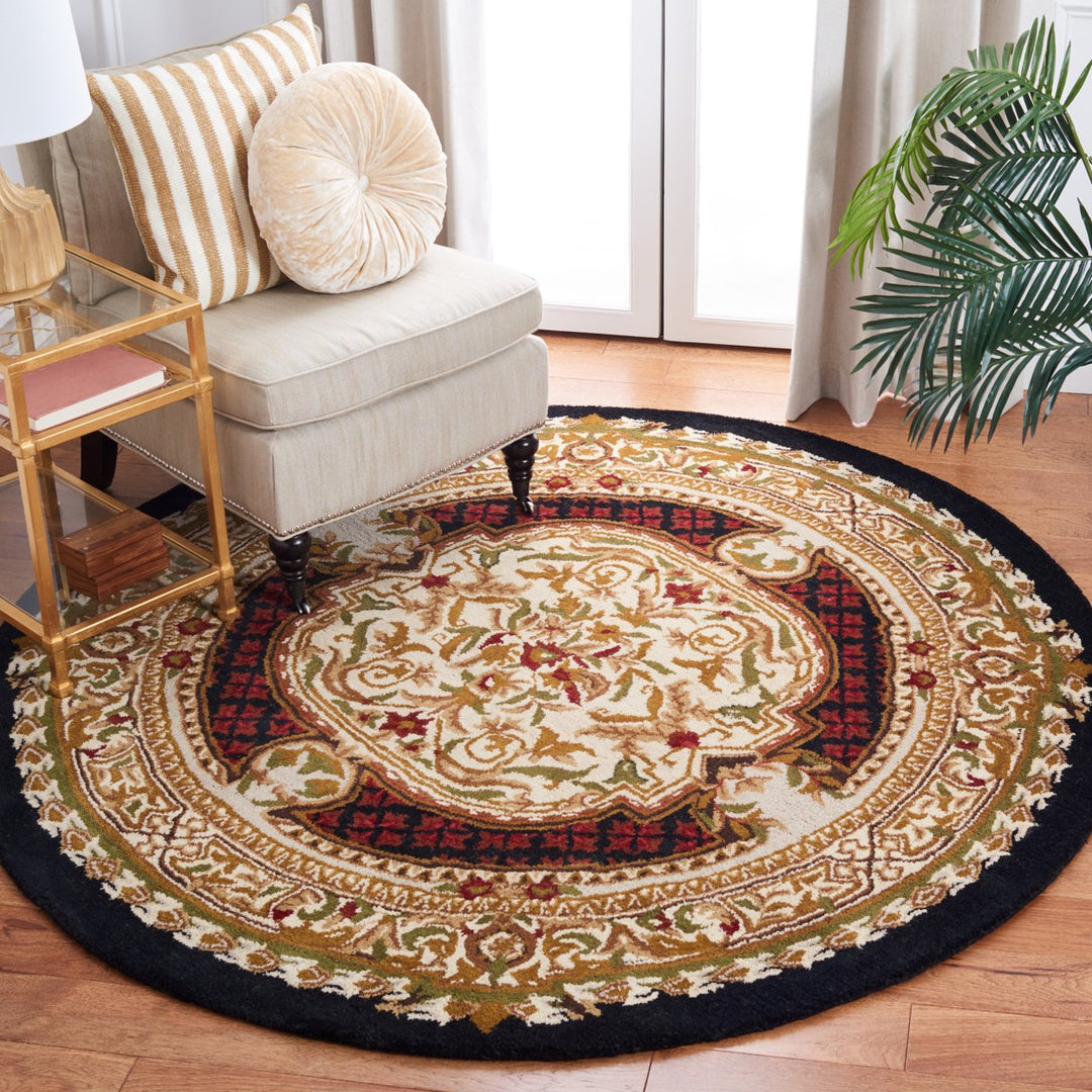 SAFAVIEH Classic Collection CL755B Handmade Black Rug Image 2