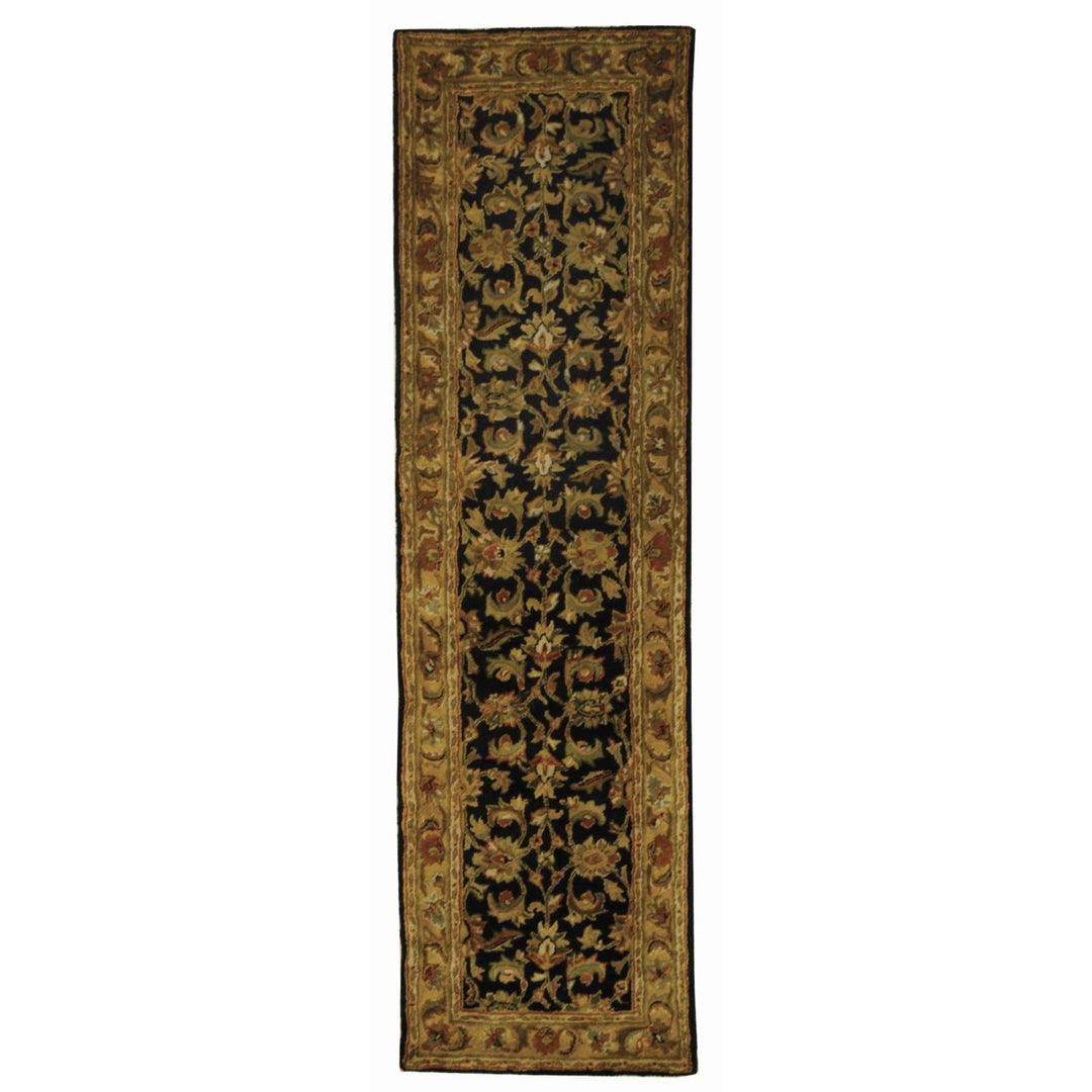 SAFAVIEH Classic CL758B Handmade Black / Gold Rug Image 4