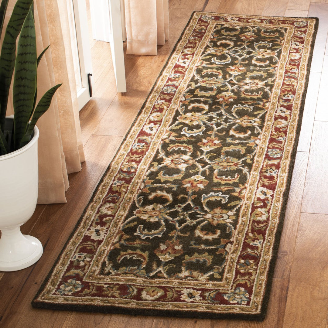 SAFAVIEH Classic CL758P Handmade Dark Olive / Red Rug Image 3