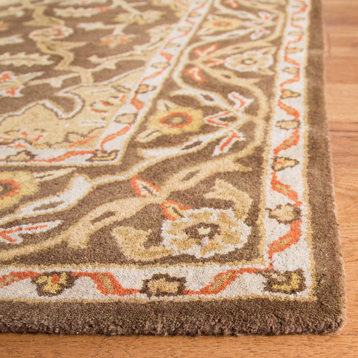 SAFAVIEH Classic CL931A Handmade Brown / Brown Rug Image 7