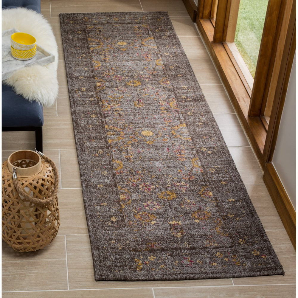 SAFAVIEH Classic Vintage CLV304A Grey / Gold Rug Image 2