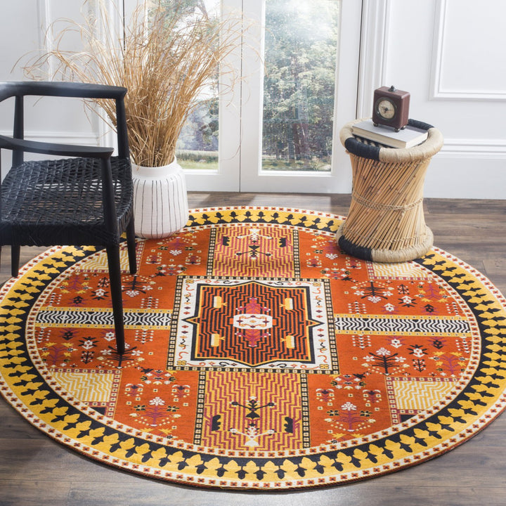 SAFAVIEH Classic Vintage CLV512D Orange / Gold Rug Image 2