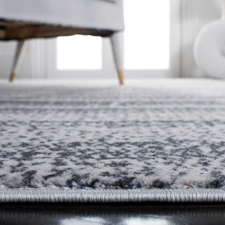 SAFAVIEH Carnegie Collection CNG612N Grey / Navy Rug Image 5