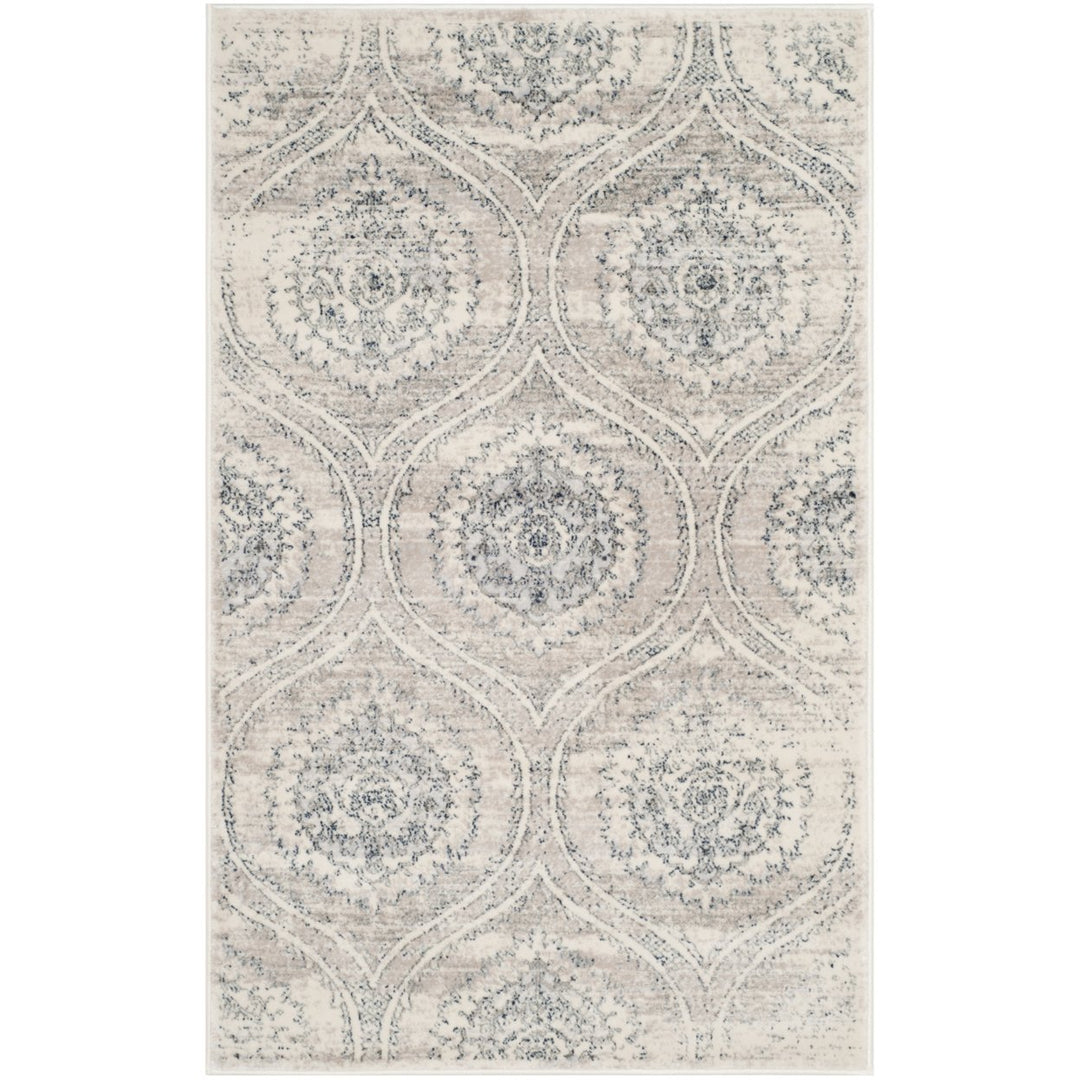 SAFAVIEH Carnegie CNG626A Light Grey / Cream Rug Image 1