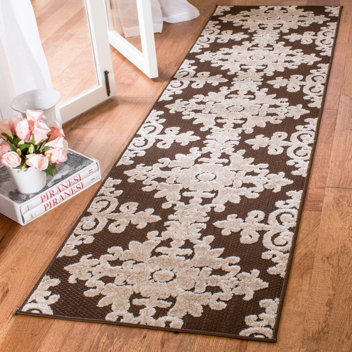 SAFAVIEH Cottage Collection COT906D Brown / Creme Rug Image 2