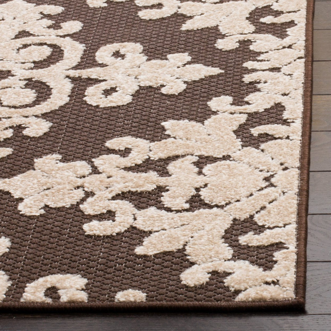 SAFAVIEH Cottage Collection COT906D Brown / Creme Rug Image 4