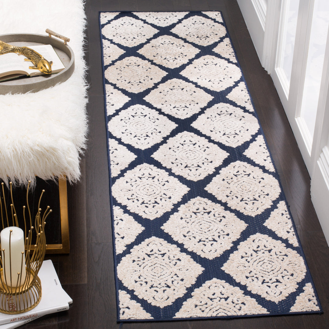 SAFAVIEH Cottage Collection COT907A Navy / Creme Rug Image 2