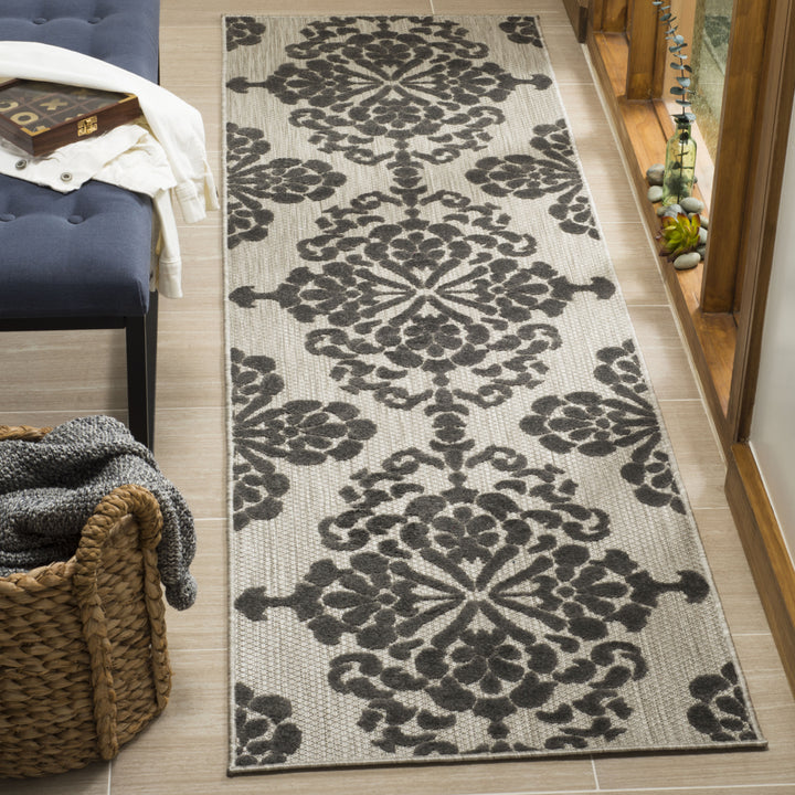 SAFAVIEH Cottage Collection COT908C Cream / Grey Rug Image 2