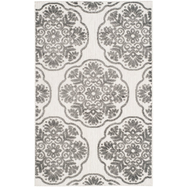 SAFAVIEH Cottage Collection COT911C Cream / Grey Rug Image 1