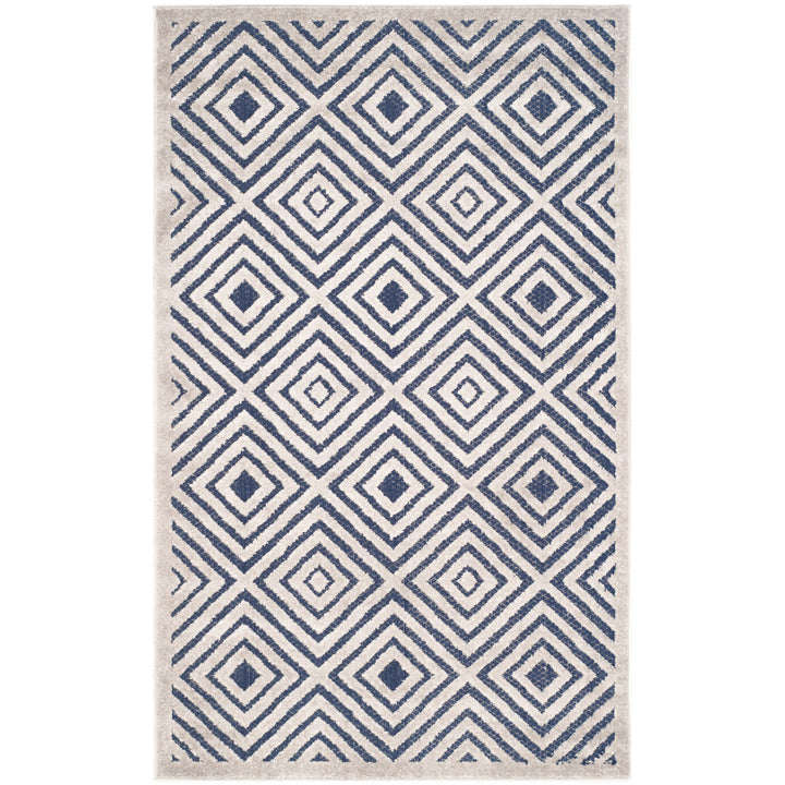 SAFAVIEH Cottage Collection COT913A Cream / Navy Rug Image 4