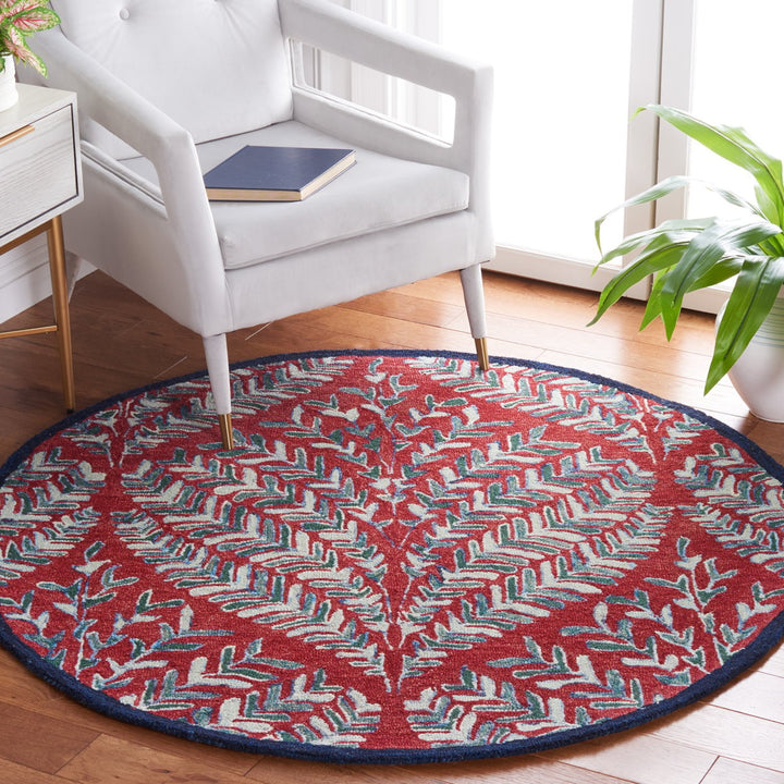 SAFAVIEH Capri Collection CPR208Q Handmade Red/Green Rug Image 2