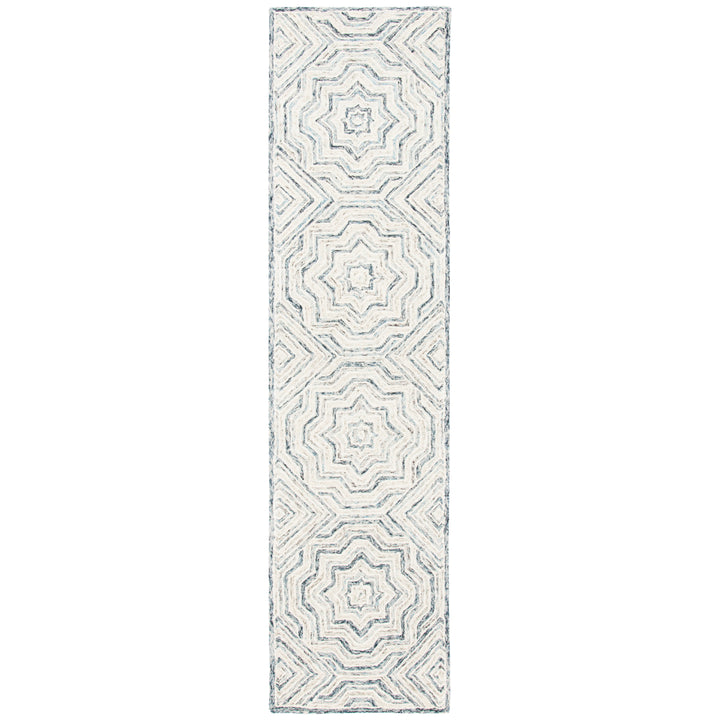 SAFAVIEH Capri CPR215B Handmade Beige / Blue Rug Image 5