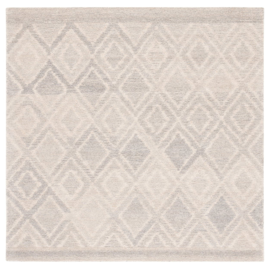 SAFAVIEH Casablanca CSB305B Handmade Beige / Grey Rug Image 1