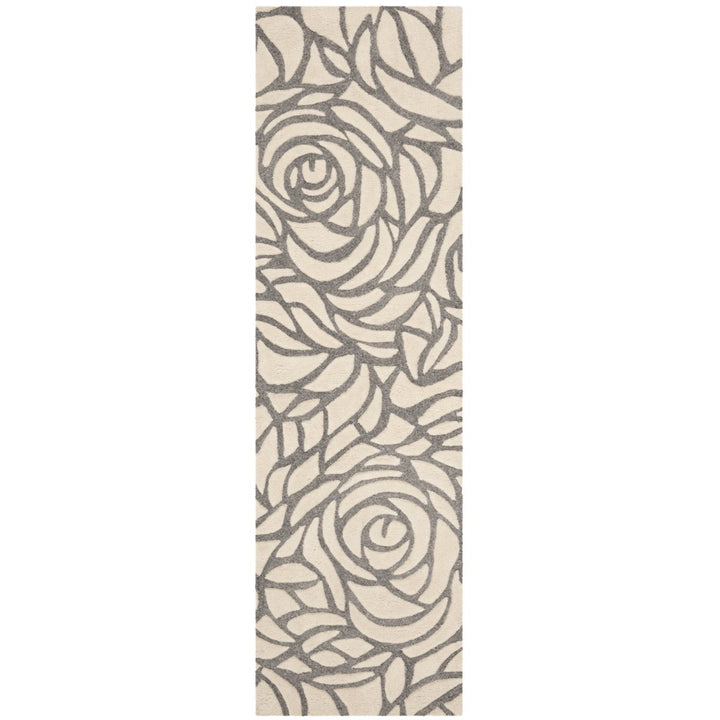 SAFAVIEH Casablanca CSB304A Handmade Ivory / Grey Rug Image 1