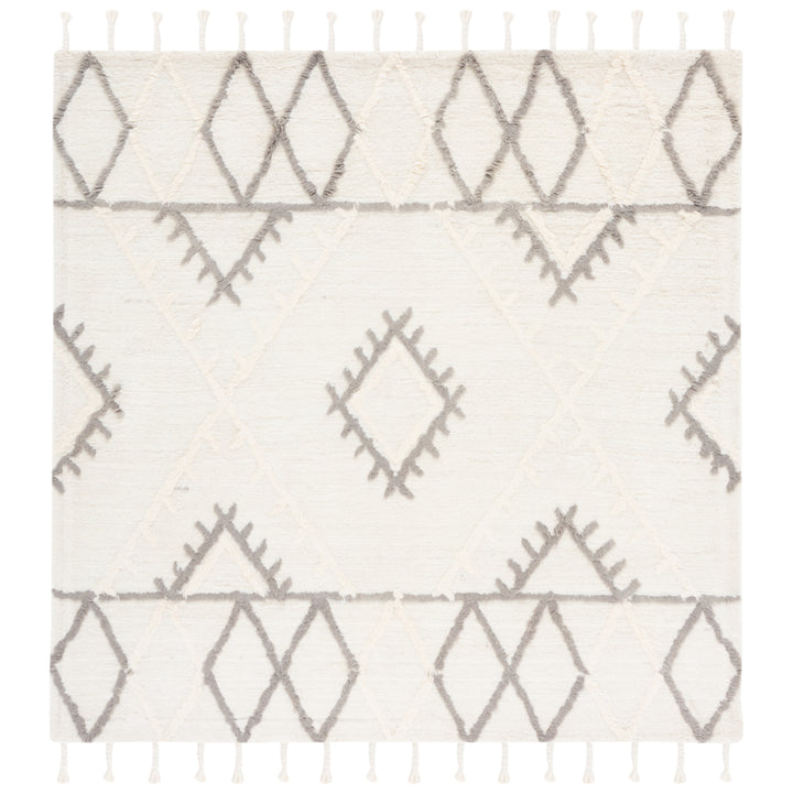 SAFAVIEH Casablanca CSB453A Handmade Ivory / Grey Rug Image 5