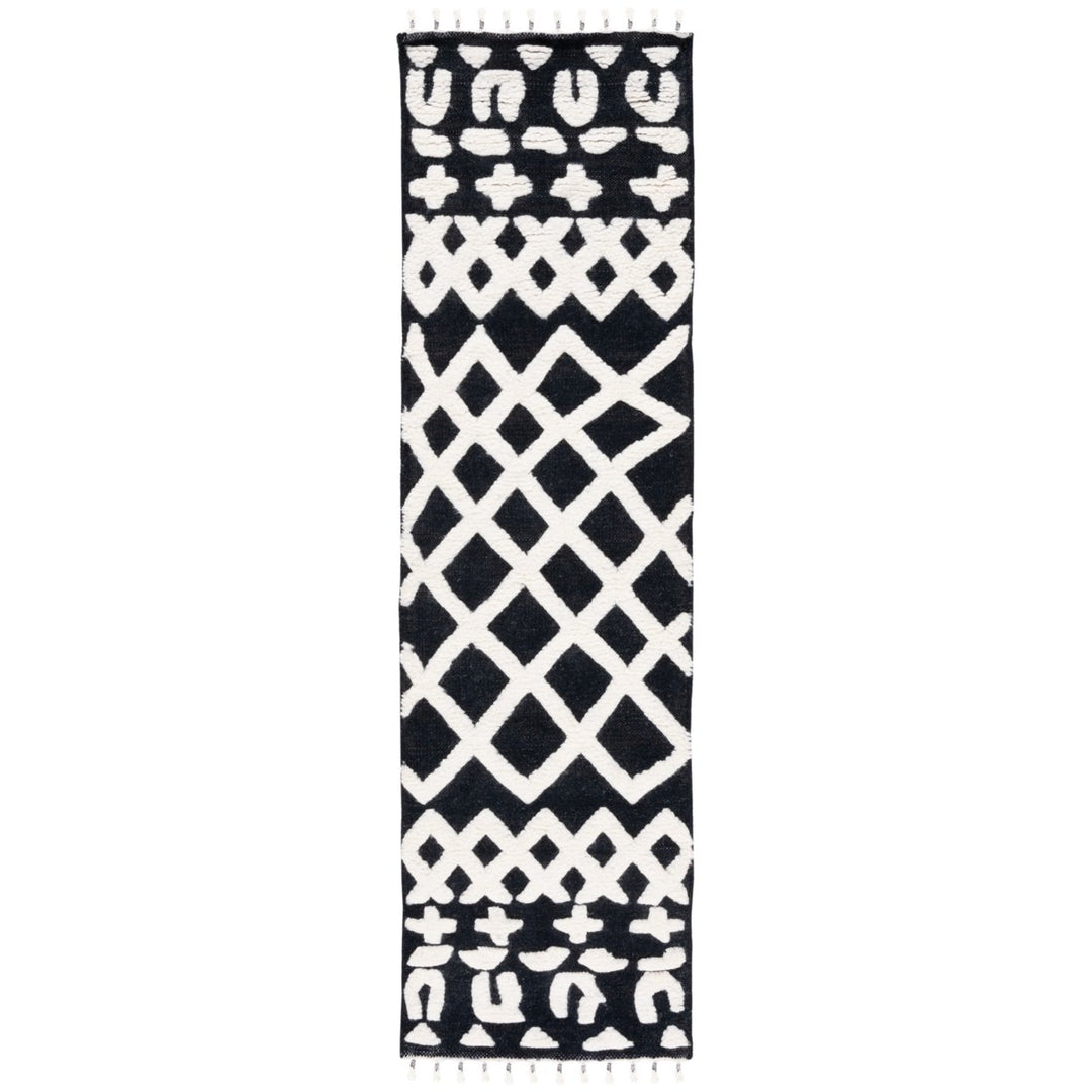 SAFAVIEH Casablanca CSB524Z Black / Ivory Rug Image 1