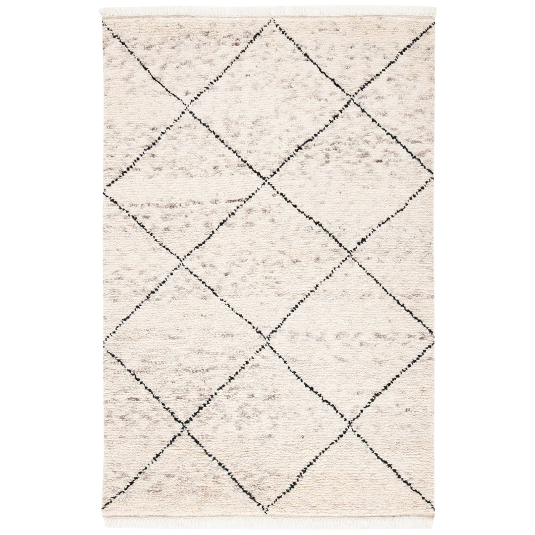 SAFAVIEH Casablanca CSB543A Ivory / Black Rug Image 7