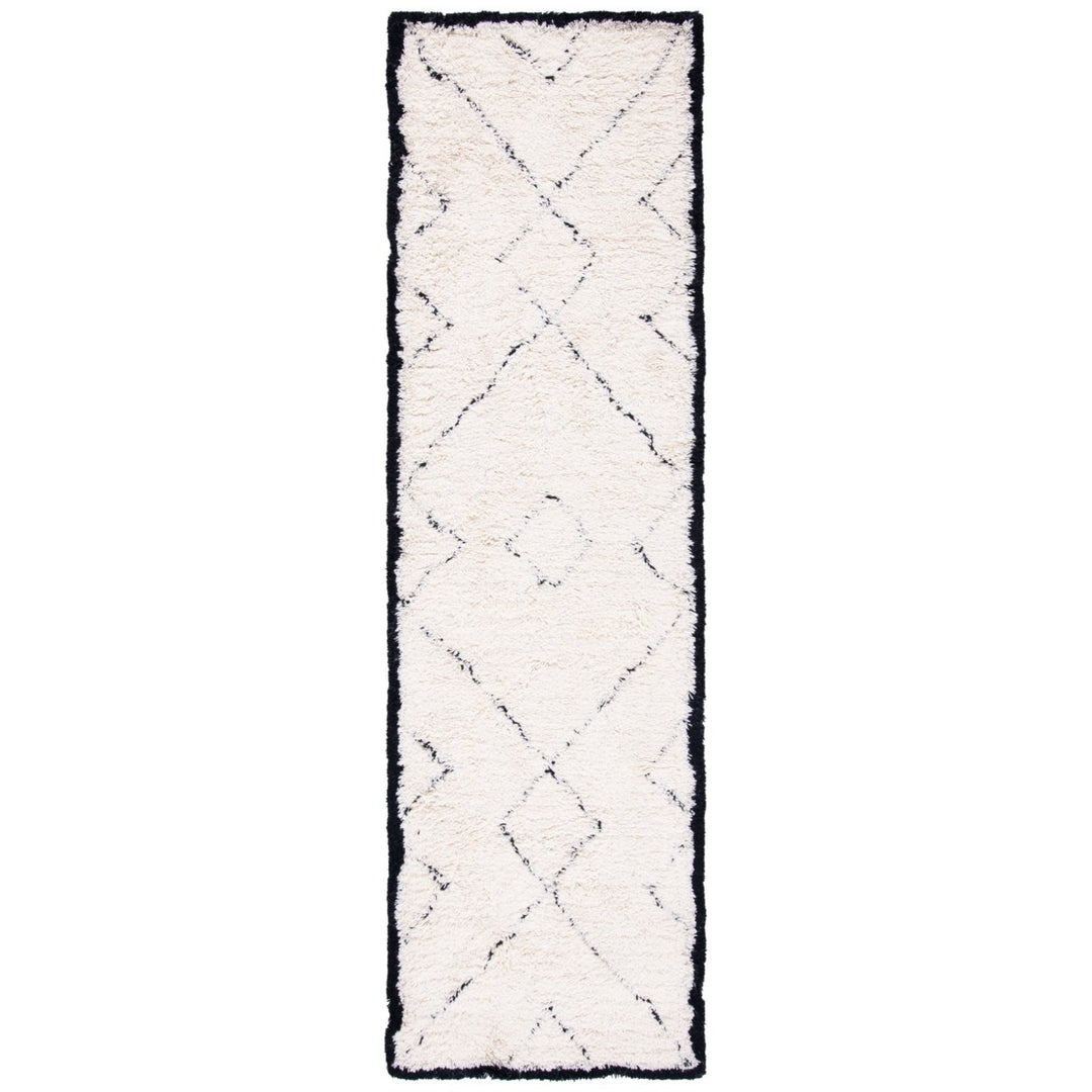 SAFAVIEH Casablanca CSB917A Handmade Ivory / Black Rug Image 1